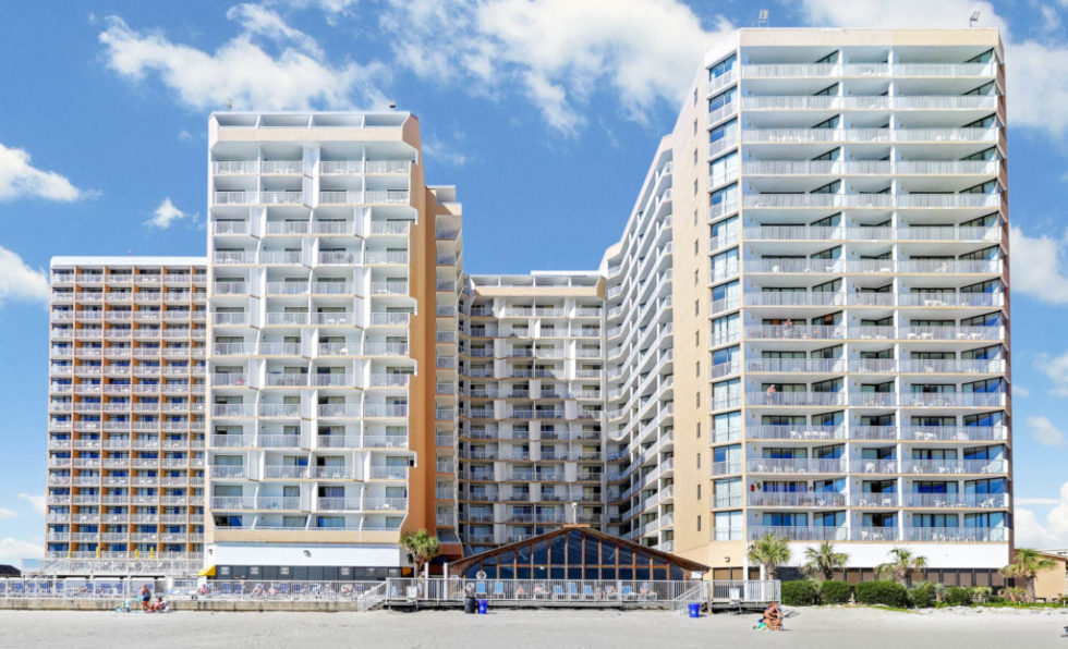 Sands Ocean Club Resort and Ocean Annies Beach Bar Golf Desk USA